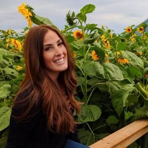 Meet your Posher, Lisa